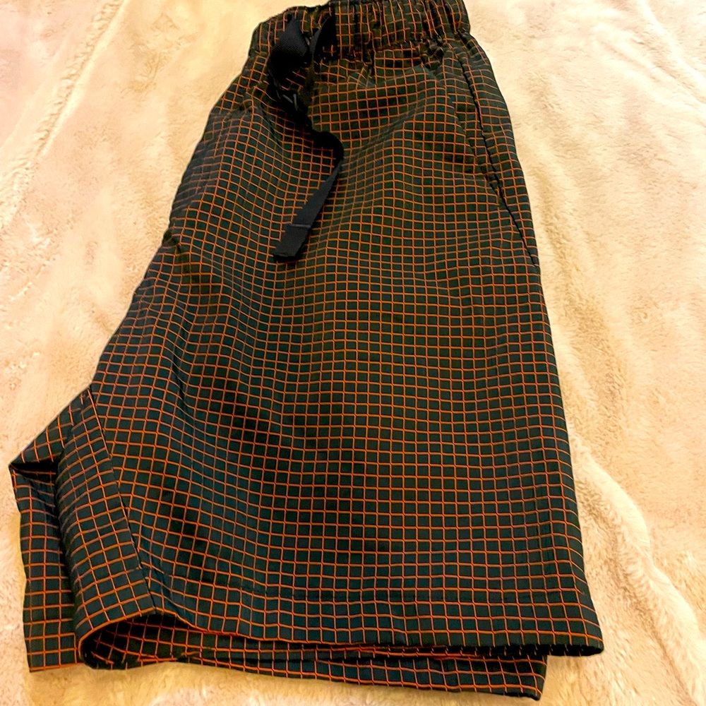 Nike Shorts with loop belt